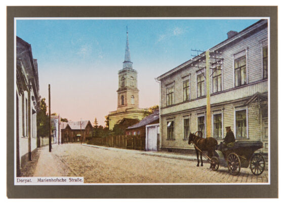 Tartu. Maarja kirik Maarjamõisa (tnp J.Kuperjanovi) tn