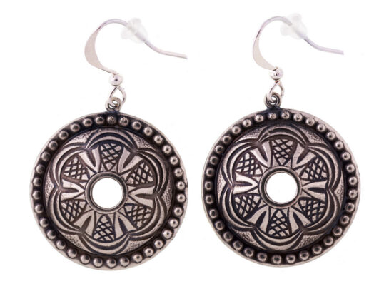 Kõrvarõngad kuhiksõled