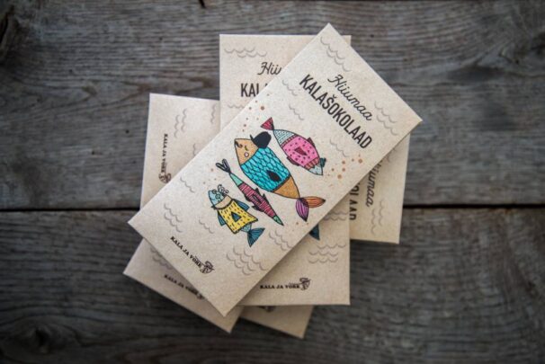 Dark Chocolate with Dried Orfe Pieces