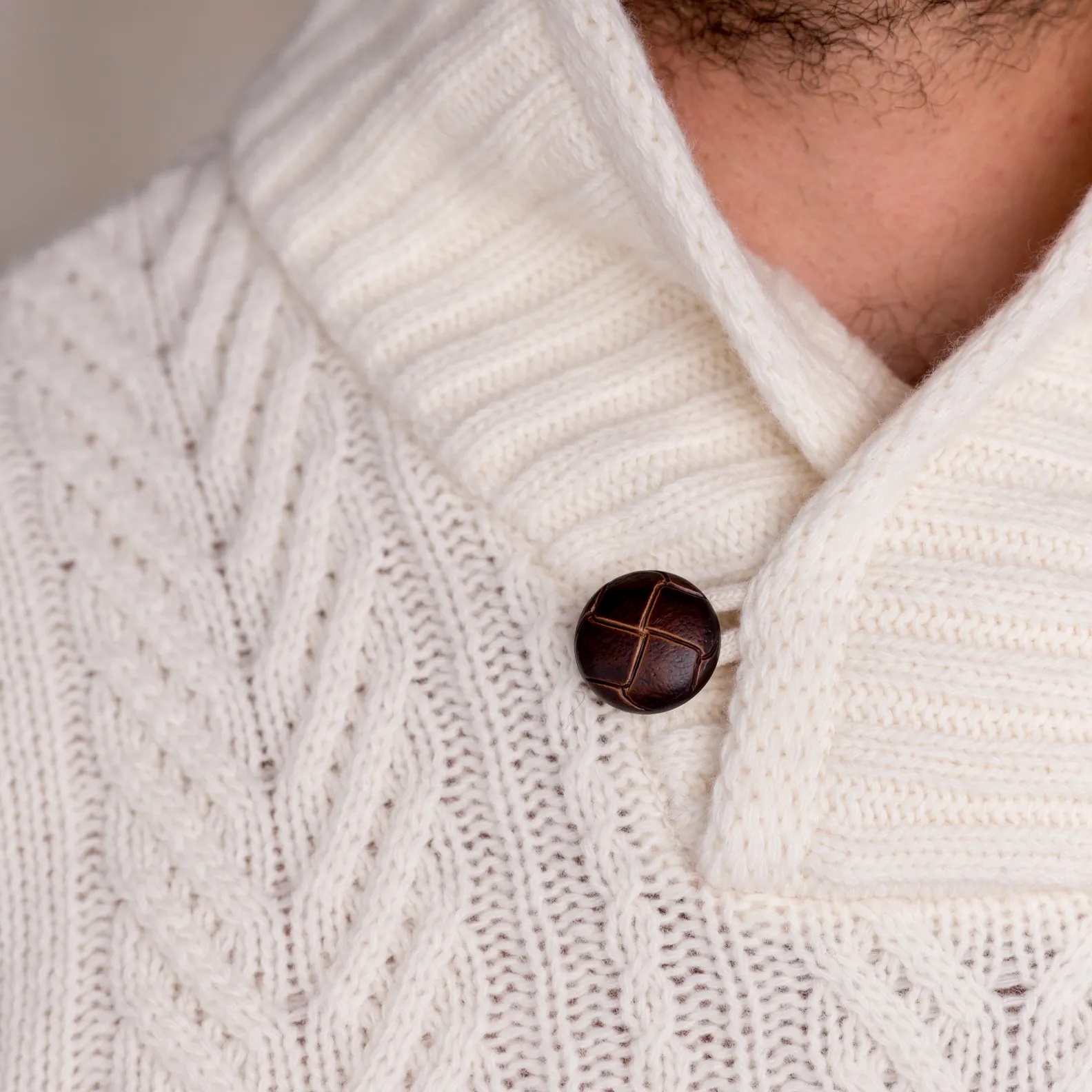 Valge kampsun "Kala Jyri", L - Image 3