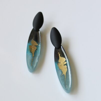 Sinised kõrvarõngad