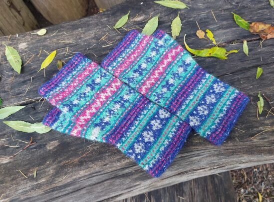 Tviidlõngast kätised