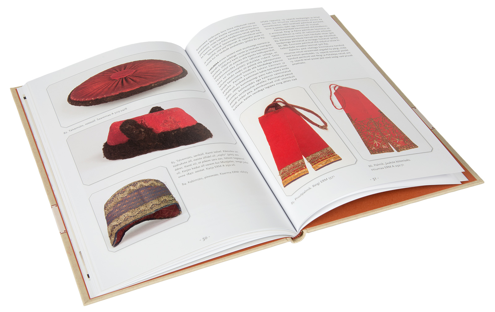 Neidude peakatted rahvarõivaste juurde - Image 2